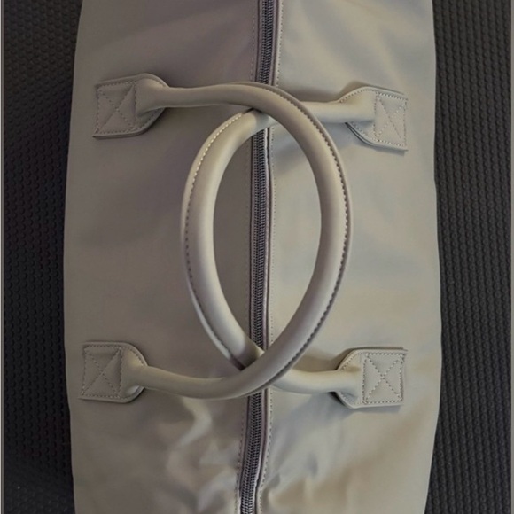 🩶 NWOT DOLCE & GABBANA GREY DUFFEL BAG! - Picture 12 of 13